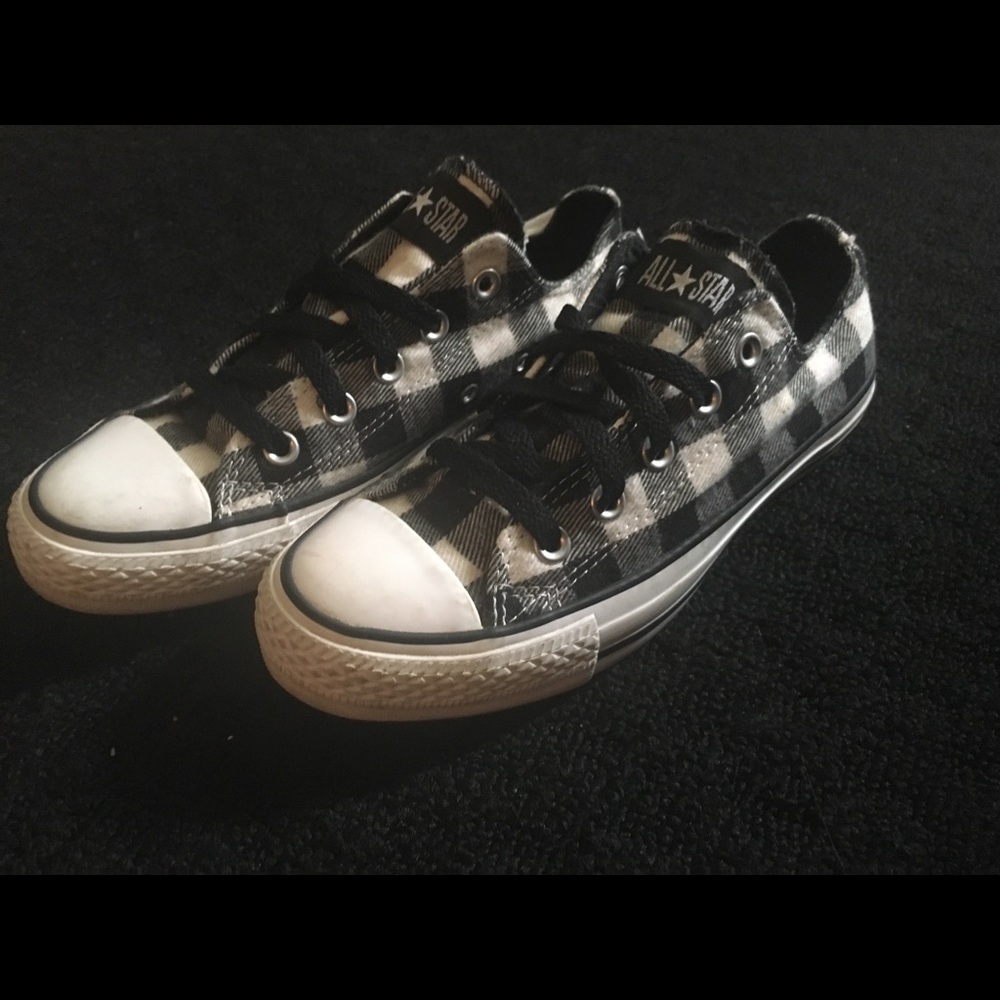 Plaid Converse - black and white